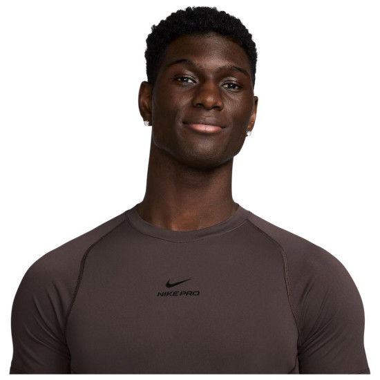 Nike Ανδρική κοντομάνικη μπλούζα Pro Training Dri-FIT Tee Nike Ανδρική κοντομάνικη μπλούζα Pro Training Dri-FIT Tee